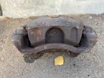 Суппорт тормозной Hyundai Tucson TL 2015-2021 Перед. Прав.