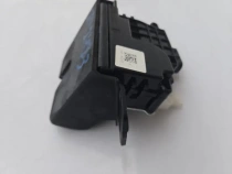 Замок двери багажника Kia Sportage QL 2015-2021 Задн. 