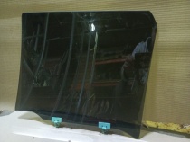 Стекло двери Nissan Juke F15 2010-2019 Задн. Прав.