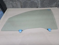 Стекло двери Mitsubishi Outlander 3 GF 2012-2022 Перед. Лев.