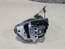 Замок двери Toyota Corolla E210 MZEH12 2018- Задн. Лев.