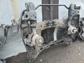 Подрамник Kia Stinger J5 2017- Перед. 