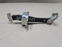 Ограничитель двери Mitsubishi Outlander 3 GF 2012-2022 Перед. Прав.