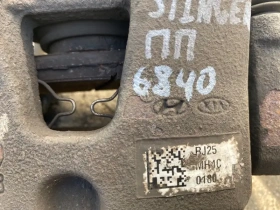 Суппорт тормозной Kia Stinger J5 2017- Перед. Прав.