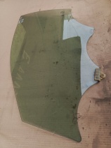 Стекло двери Kia Sorento Prime UM 2014-2020 Перед. Лев.