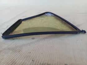 Форточка двери Infiniti Q50 V37 2013-2023 Задн. Прав.