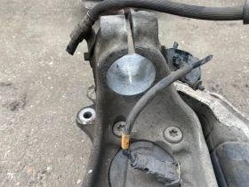 Кулак поворотный Kia Stinger J5 2017- Перед. Лев.