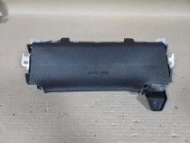 Подушка безопасности в колени Lexus UX MZAA10L MZAH10L 2018-  