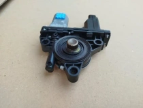 Мотор стеклоподъемника Kia Sorento Prime UM 2014-2020 Перед. Прав.