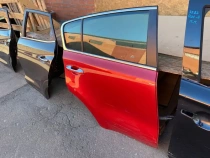 Дверь Kia Sportage QL 2015-2021 Задн. Прав.