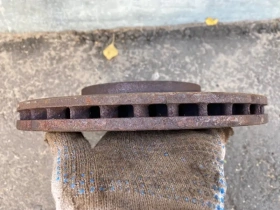 Диск тормозной Mitsubishi Outlander 3 GF 2012-2023 Перед. 