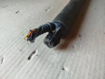 Амортизатор двери багажника Kia Sorento Prime UM 2014-2020 Задн. Лев.