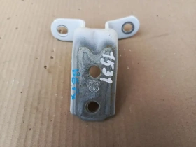 Петля двери верхняя Kia Proceed CD 2018-2023 Перед. Лев.