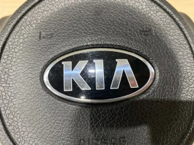 Подушка безопасности в руль Kia Stinger J5 2017-  