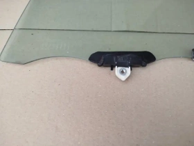 Стекло двери Toyota C-HR MAXH10, NGX10,50, ZGX10 2019 Перед. Лев.