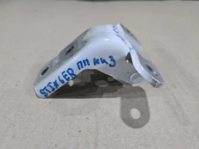 Петля двери нижняя Kia Stinger J5 2017- Перед. Прав.