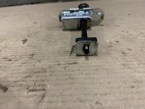 Ограничитель двери Hyundai Tucson TL 2015-2021 Задн. Лев.