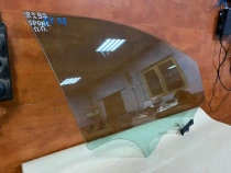 Стекло двери Kia Sportage QL 2015-2022 Перед. Прав.