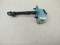 Ограничитель двери Hyundai Tucson TL 2015-2021 Задн. Лев.