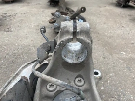 Кулак поворотный Kia Stinger J5 2017- Перед. Прав.