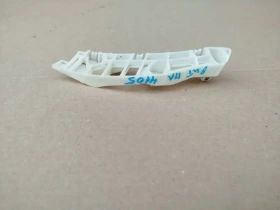 Кронштейн крыла Mitsubishi Outlander 3 GF 2012-2021 Перед. Лев.