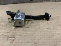 Ограничитель двери Hyundai Tucson TL 2015-2021 Задн. Лев.