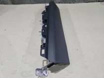 Подушка безопасности в колени Lexus UX MZAA10L MZAH10L 2018-  