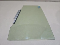 Стекло двери Toyota Prius 4 XW50 2015-2023 Задн. Прав.