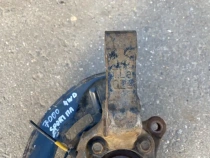 Кулак поворотный Kia Sportage QL 2015-2022 Перед. Лев.