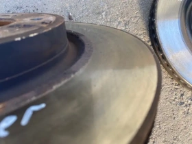 Диск тормозной Kia Stinger J5 2017- Перед. 