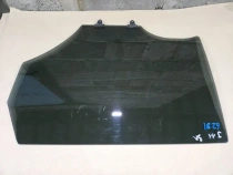 Стекло двери Nissan Qashqai J11 2013-2022 Задн. Лев.