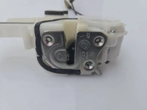 Замок двери Mitsubishi Outlander 3 GF 2012-2021 Перед. Лев.