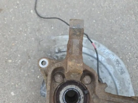 Кулак поворотный Mitsubishi Outlander 3 GF 2012-2023 Перед. Прав.