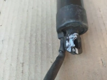 Амортизатор двери багажника Nissan X-TRAIL T32R 2013-2022 Задн. 