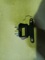 Петля двери багажника Kia Sportage QL 2015-2022 Задн. 