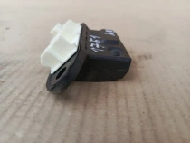 Кнопка открывания багажника Lexus NX AYZ10L AYZ15L ZGZ10L ZGZ15L 2014-2021 Задн. 