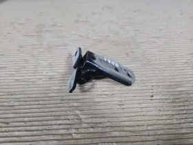 Петля двери верхняя Mitsubishi Outlander 3 GF 2012-2022 Перед. Прав.