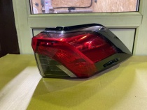 Фонарь Toyota RAV4 50 XA50 2018-2023 Задн. Прав.