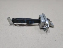 Ограничитель двери Mitsubishi Outlander 3 GF 2012-2022 Перед. Лев.