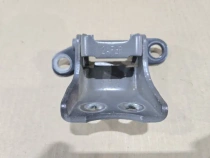 Петля двери нижняя Honda CRV 5 RW 2016- Перед. Прав.