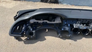 Торпедо Kia Stinger J5 2017-н.в.  