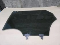 Стекло двери Nissan Qashqai J11 2013-2022 Задн. Лев.