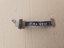 Ограничитель двери Mitsubishi Outlander 3 GF 2012-2022 Перед. Лев.