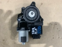 Мотор стеклоподъемника Kia Sportage QL 2015-2021 Перед. Прав.