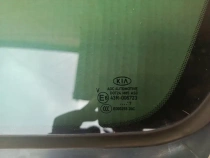 Форточка двери Kia Sportage QL 2015-2022 Задн. Лев.