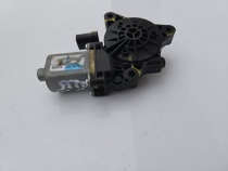 Мотор стеклоподъемника Kia Sportage QL 2015-2021 Задн. Лев.