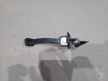 Ограничитель двери Kia Sportage QL 2015-2022 Задн. Лев.