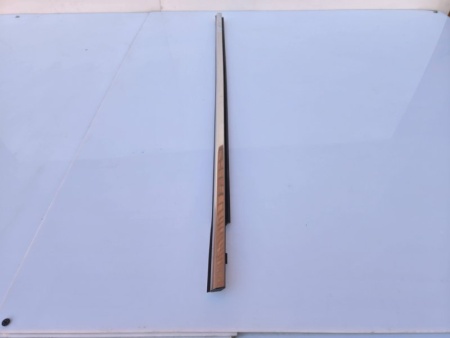 Бархотка двери Infiniti Q50 V37 2013-2023 Перед. Прав.