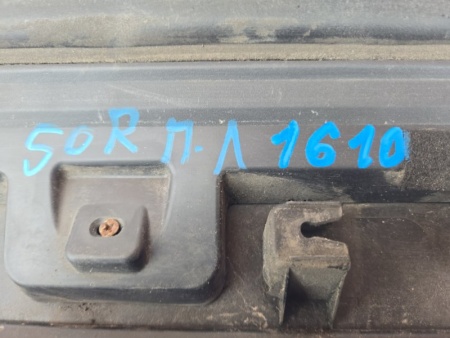 Молдинг двери Kia Sorento Prime UM 2014-2020 Перед. Лев.