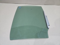 Стекло двери Toyota Camry 70 XV70 2017-2023 Задн. Прав.